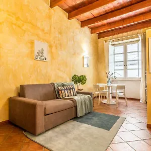https://elegant-apartment-al-centro-di-sassari.in-sardinia.net